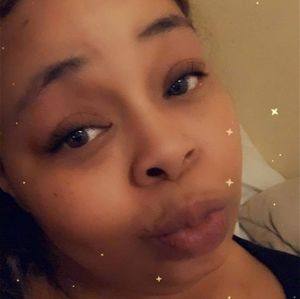 Meet your Posher, Mikki